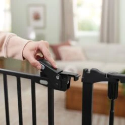 Frisco Steel 3-Panel Configurable Gate, 41-in Height -Frisco Shop 361648 PT6. AC SS1800 V1659972928