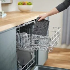 Frisco Non-skid Square Silicone Dog & Cat Lick Mat 12 Frisco Non-skid Square Silicone Dog & Cat Lick Mat -Frisco Shop 363402 PT4. AC SS1800 V1665170735